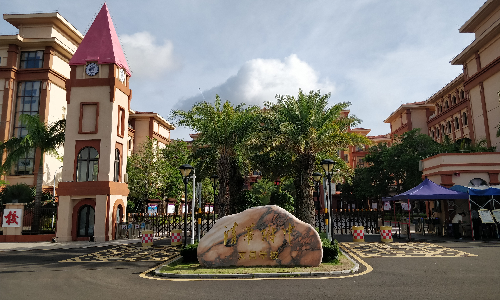 wm视讯案例 |清华附中文昌学校图书馆，智慧体验尽享阅读之乐